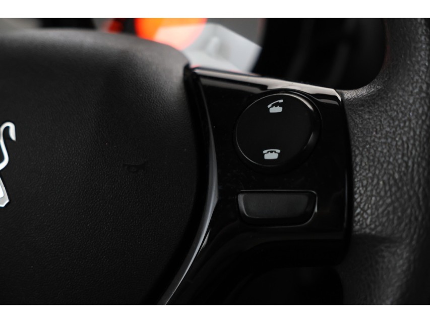 
								Peugeot 108 1.0 e-VTi Active vol									