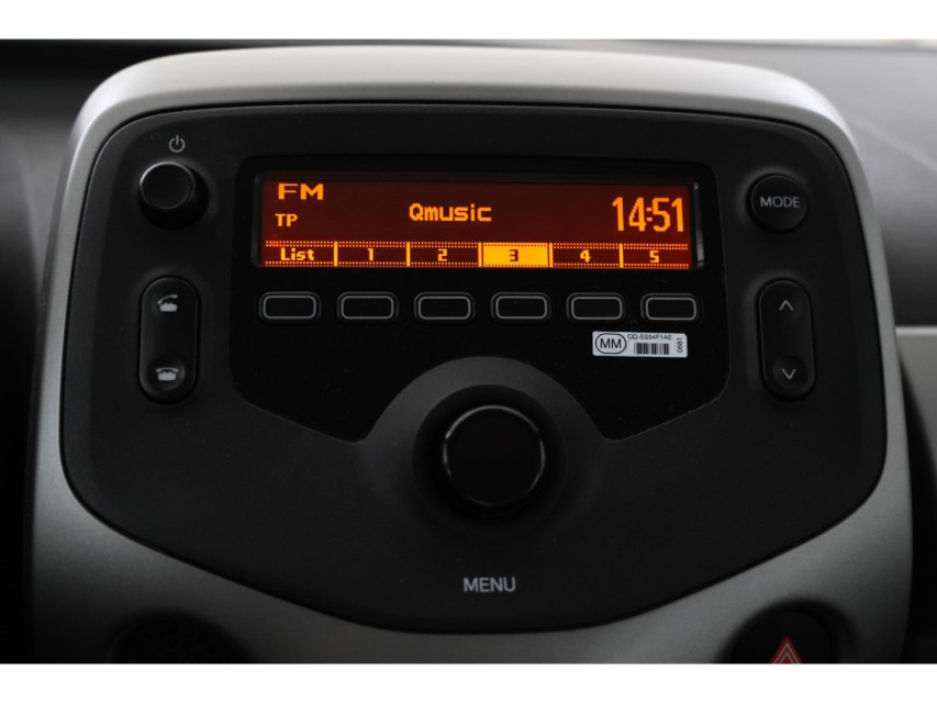 
								Peugeot 108 1.0 e-VTi Active vol									