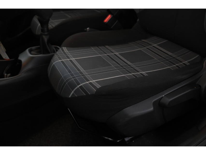 
								Peugeot 108 1.0 e-VTi Active vol									