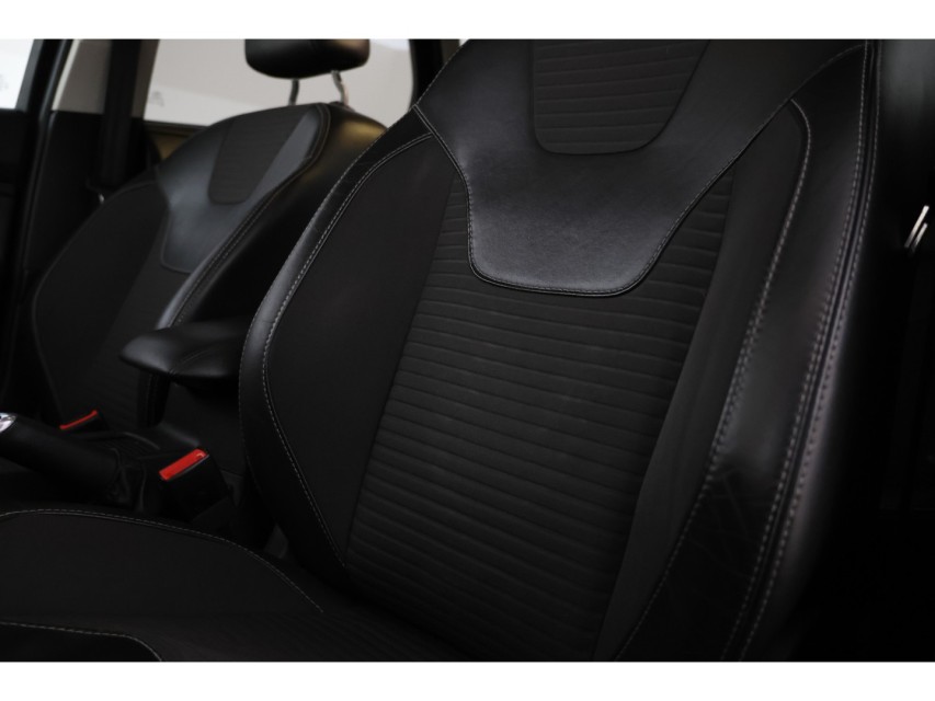 
								Ford FOCUS Wagon 1.5 TDCI Titanium Lease Edition vol									