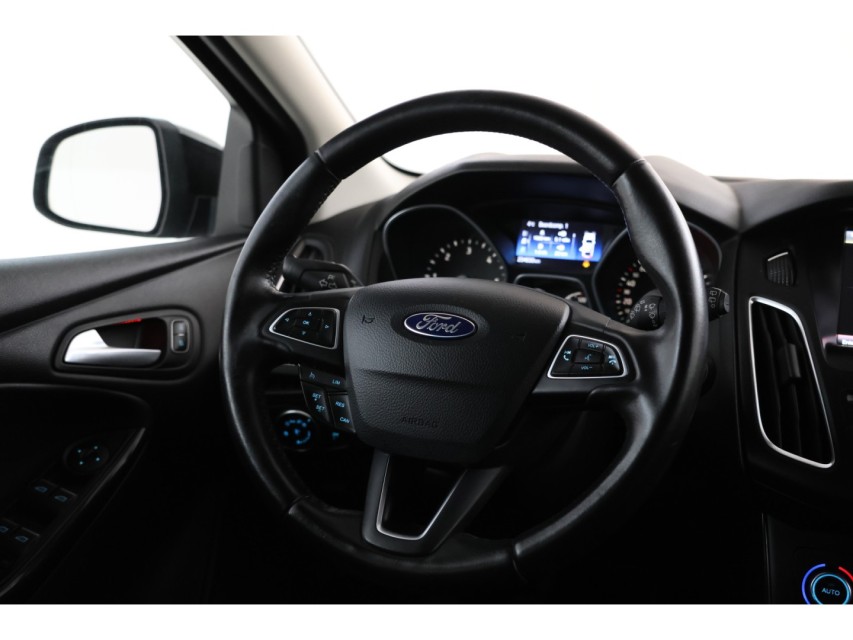 
								Ford FOCUS Wagon 1.5 TDCI Titanium Lease Edition vol									