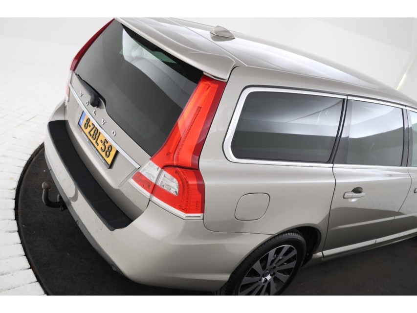 
								Volvo V70 1.6 D2 Momentum vol									