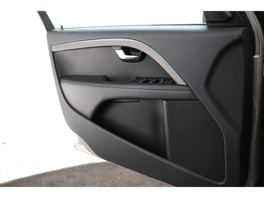 
								Volvo V70 1.6 D2 Momentum vol									