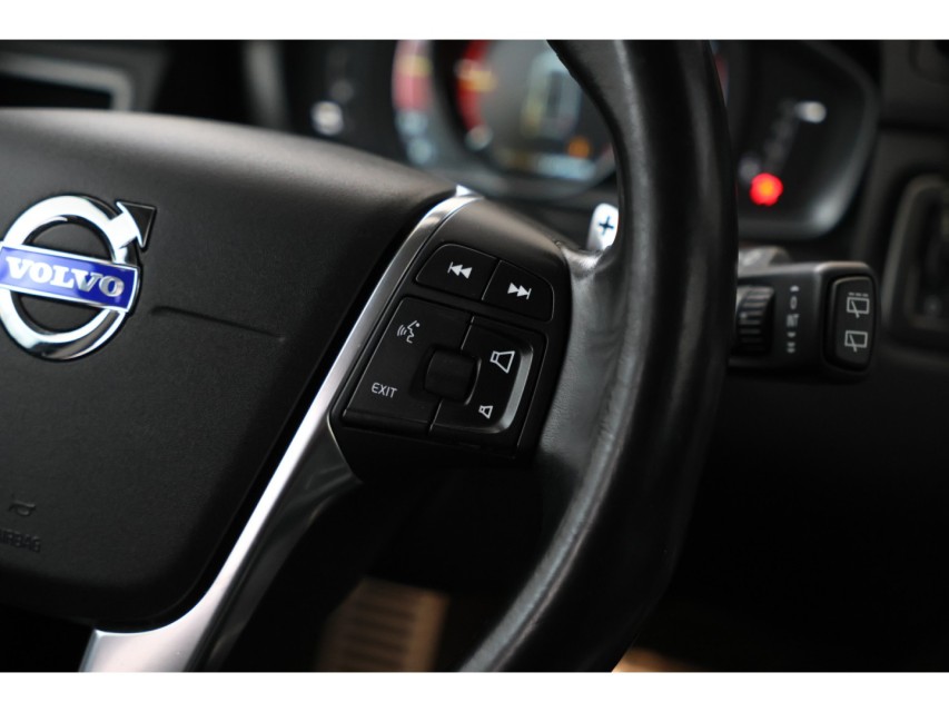 
								Volvo V70 1.6 D2 Momentum vol									