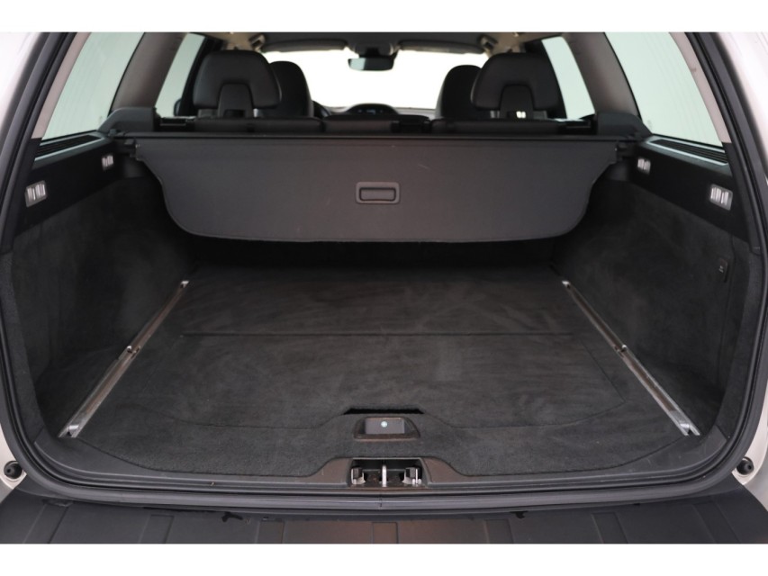 
								Volvo V70 1.6 D2 Momentum vol									