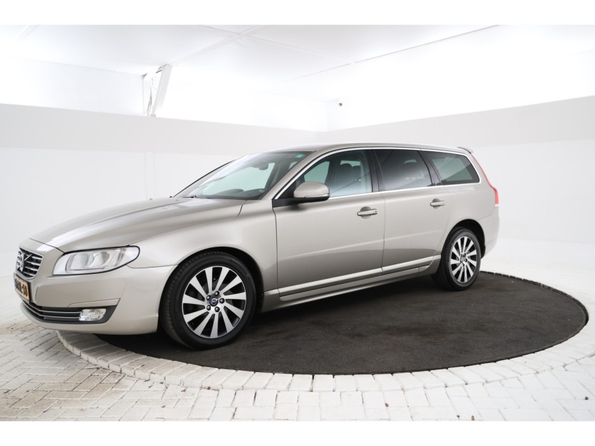 
								Volvo V70 1.6 D2 Momentum vol									