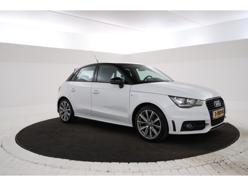 
								Audi A1 Sportback 1.2 TFSI Admired vol									