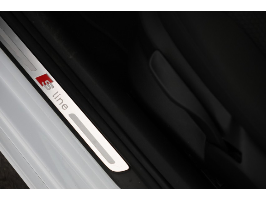 
								Audi A1 Sportback 1.2 TFSI Admired vol									