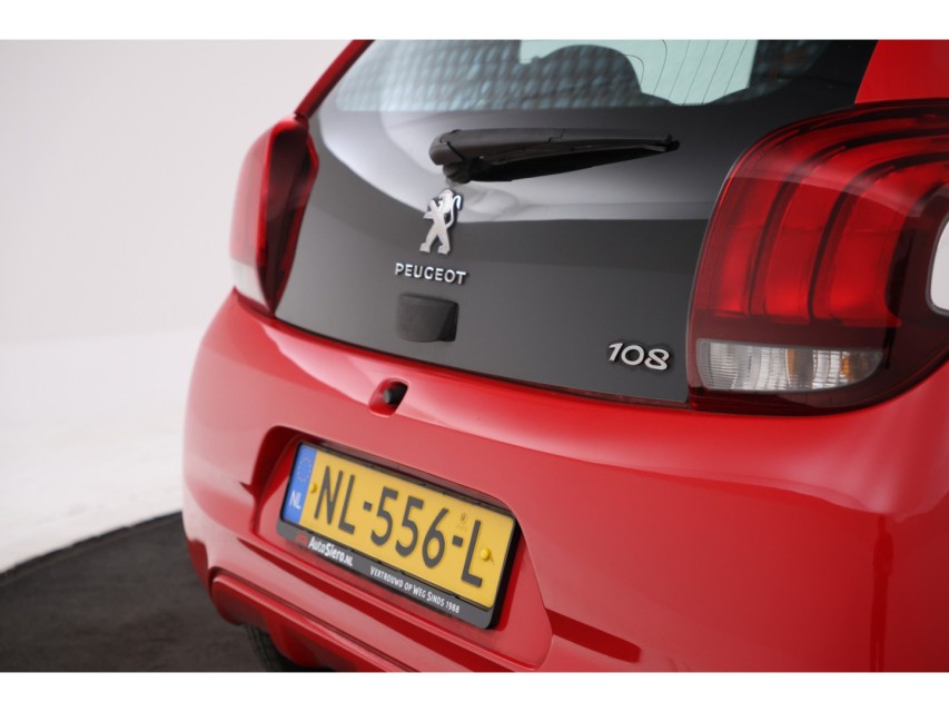 
								Peugeot 108 1.0 e-VTi Blue Lion vol									