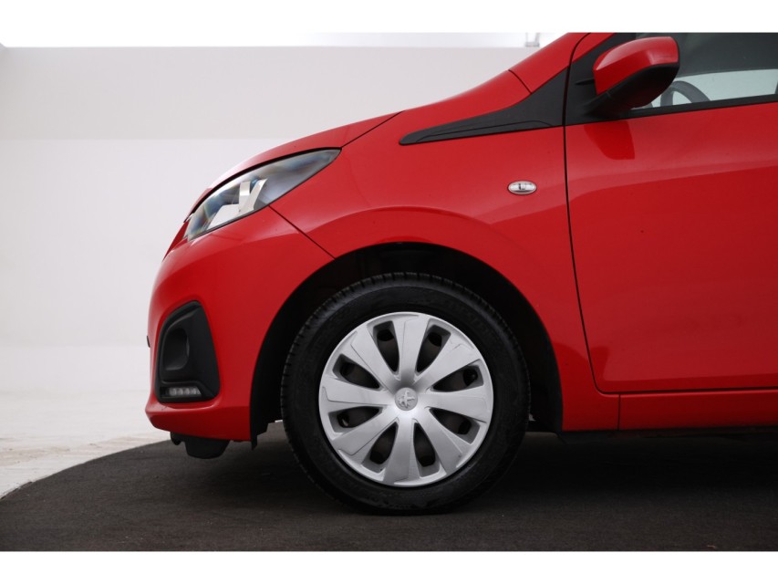 
								Peugeot 108 1.0 e-VTi Blue Lion vol									