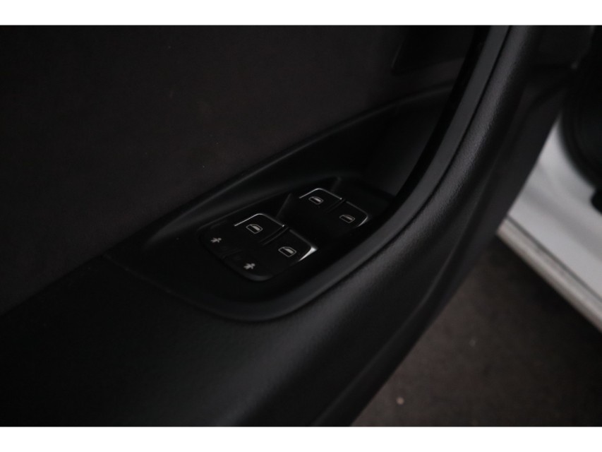 
Audi A6 Avant 3.0 TFSI quattro Pro Line S vol									