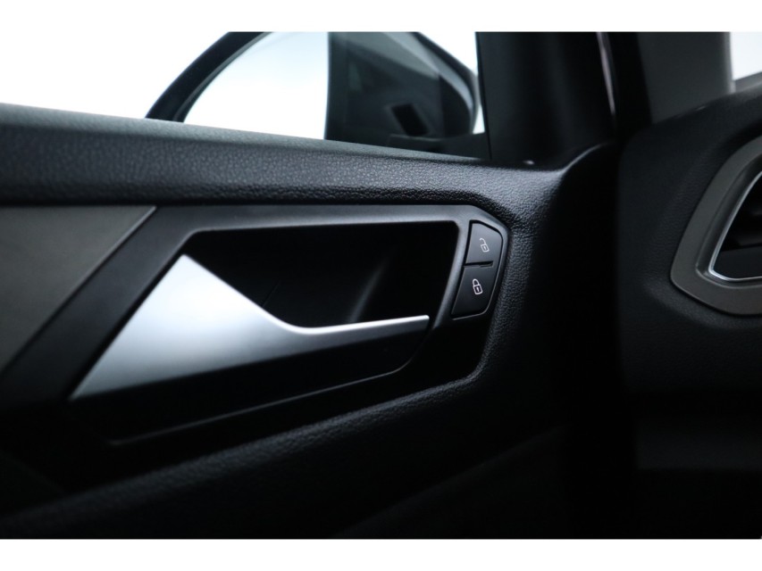 
Volkswagen T-Roc 1.0 TSI Style vol									