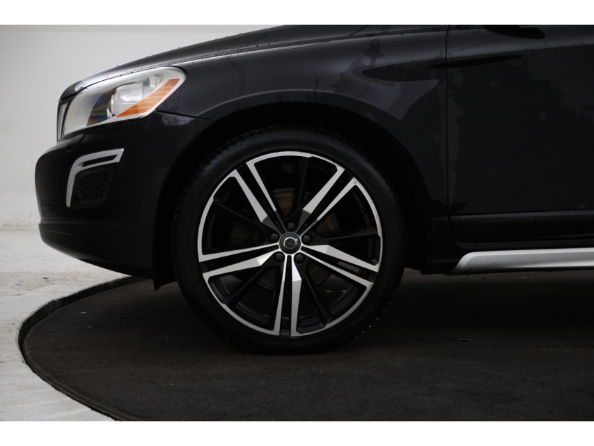 
								Volvo XC60 2.4 D5 R-design vol									