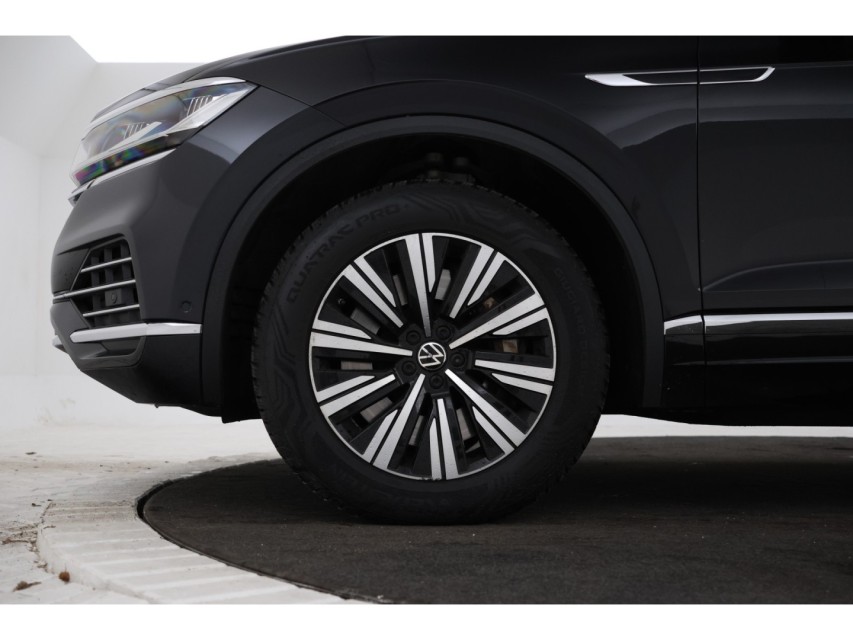 
								Volkswagen Touareg 3.0 TSi eHybrid 4MOTION vol									