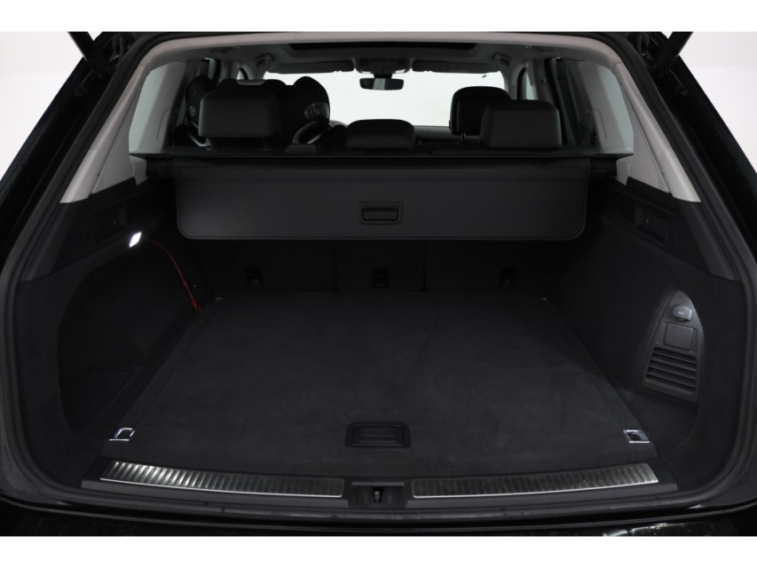 
								Volkswagen Touareg 3.0 TSi eHybrid 4MOTION vol									