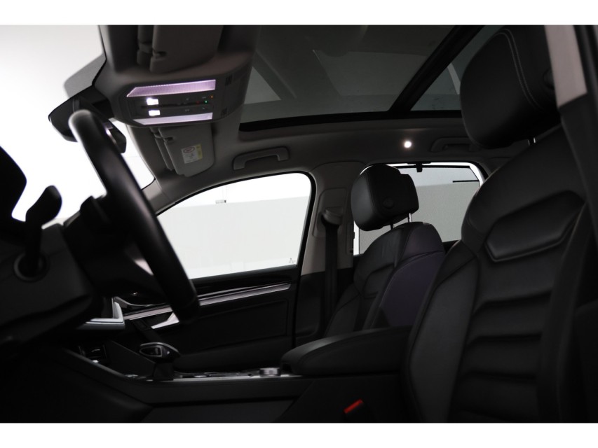 
								Volkswagen Touareg 3.0 TSi eHybrid 4MOTION vol									