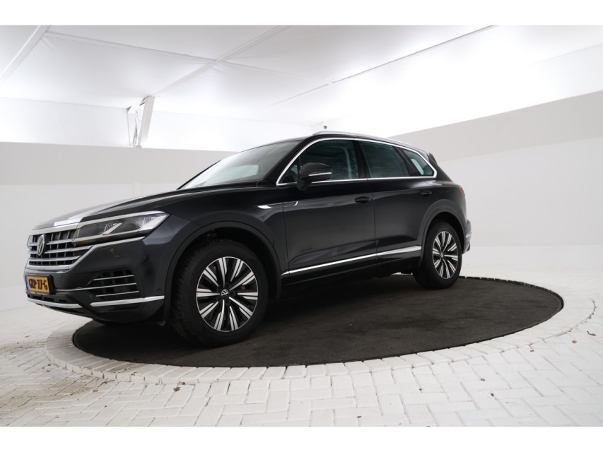 
								Volkswagen Touareg 3.0 TSi eHybrid 4MOTION vol									