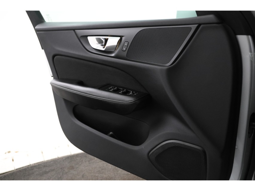 
Volvo V60 2.0 D4 Momentum vol									