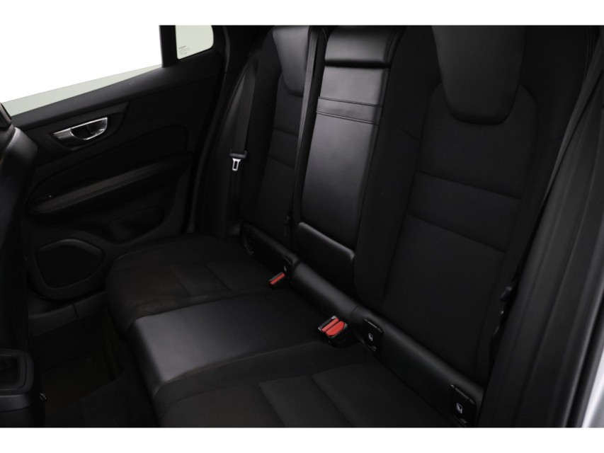 
Volvo V60 2.0 D4 Momentum vol									