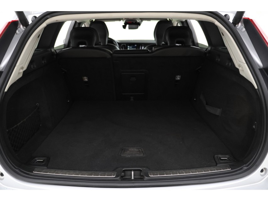 
Volvo V60 2.0 D4 Momentum vol									