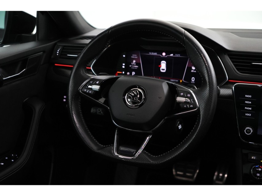 
Škoda Superb Combi 1.4 TSI iV Sportline Business vol									