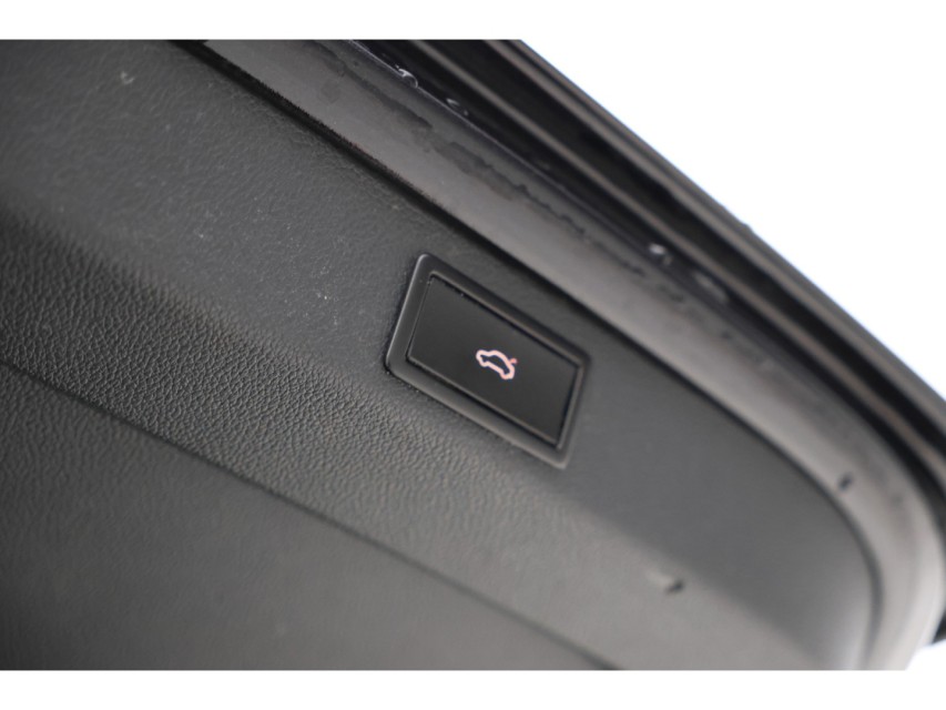 
Škoda Superb Combi 1.4 TSI iV Sportline Business vol									