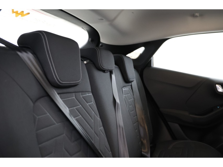 
Ford Puma 1.0 EcoBoost Titanium vol									