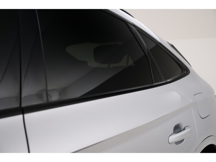 
								Audi Q5 Sportback 55 TFSI e S edition vol									