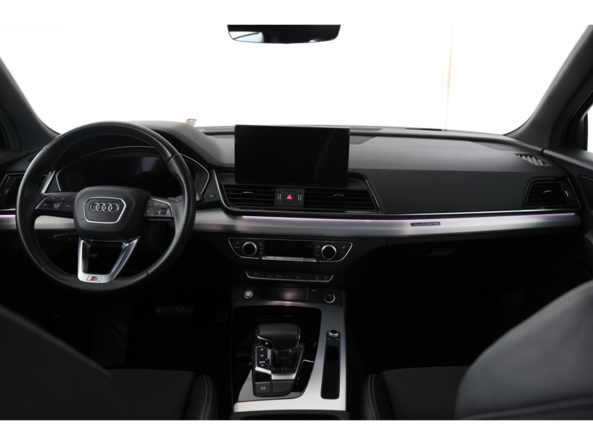 
								Audi Q5 Sportback 55 TFSI e S edition vol									