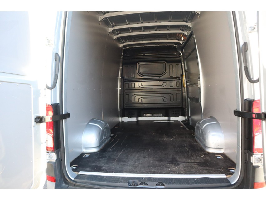 
Volkswagen Crafter 30 2.0 TDI L3H3 Highline vol									