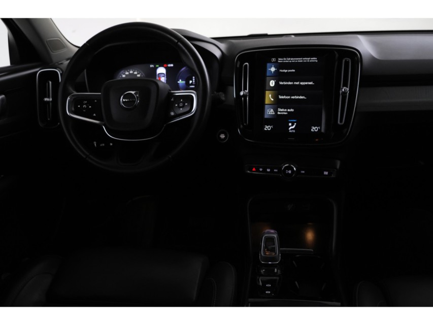 
								Volvo XC40 1.5 T5 Twin Engine Inscription vol									