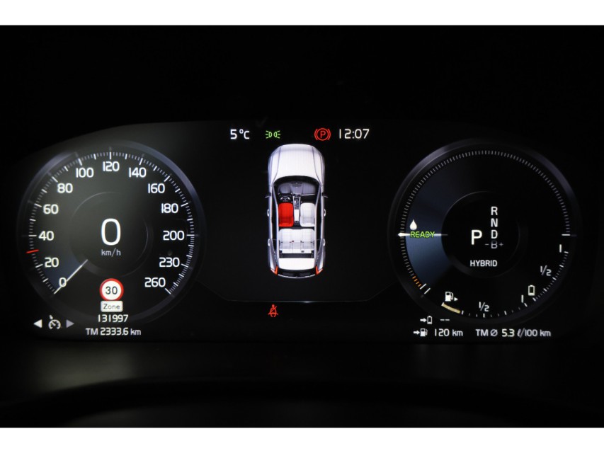 
								Volvo XC40 1.5 T5 Twin Engine Inscription vol									