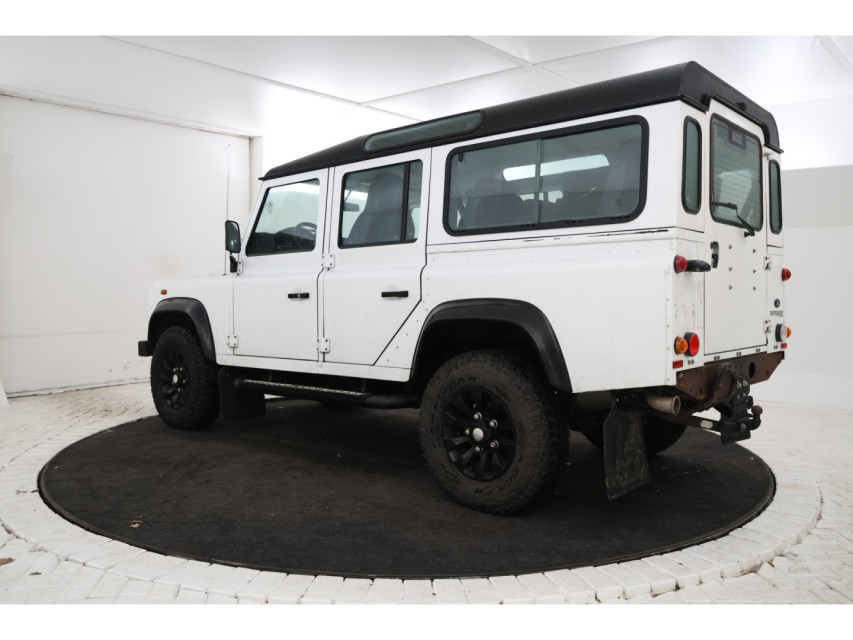 
Land Rover Defender 2.2 TD4110 SW SE vol									