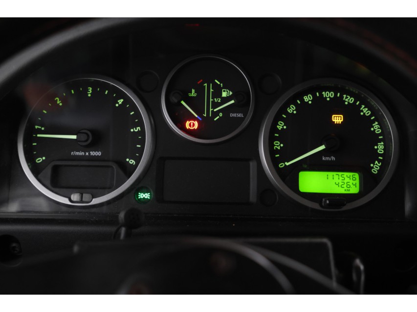 
Land Rover Defender 2.2 TD4110 SW SE vol									