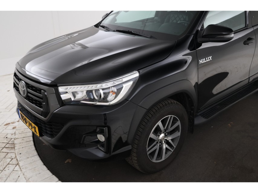 
								Toyota Hilux 2.4 D-4D Xtra Cab Challenger vol									
