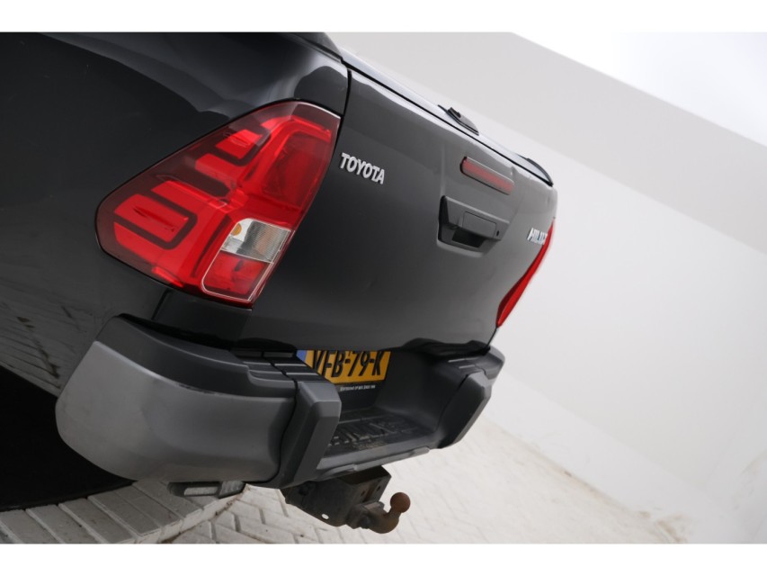 
								Toyota Hilux 2.4 D-4D Xtra Cab Challenger vol									