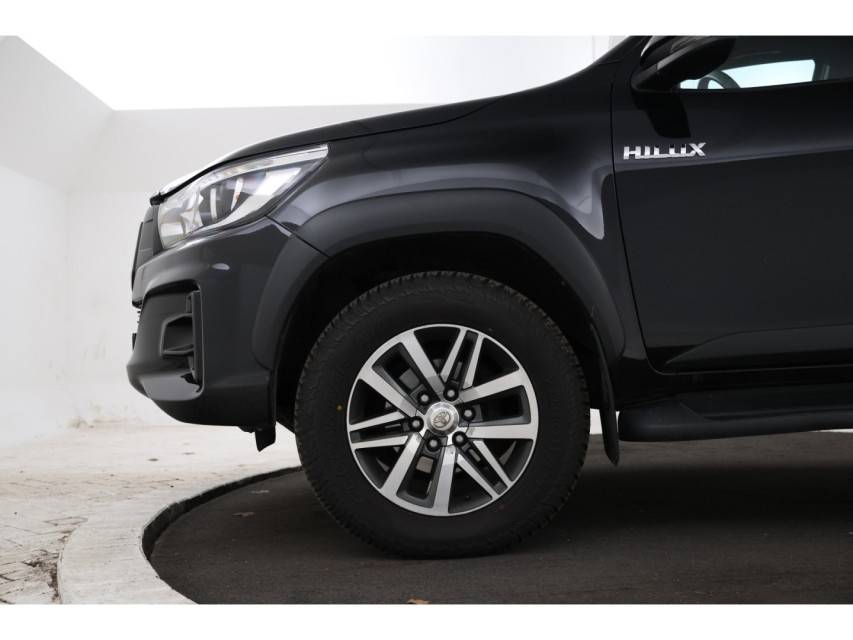 
								Toyota Hilux 2.4 D-4D Xtra Cab Challenger vol									