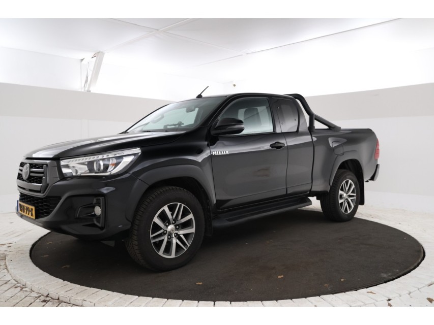 
								Toyota Hilux 2.4 D-4D Xtra Cab Challenger vol									