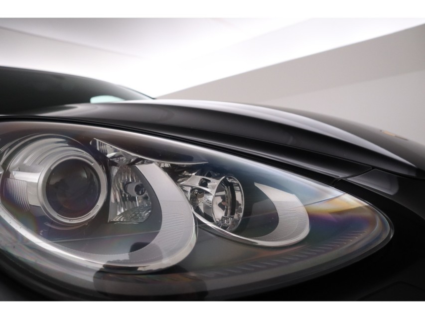 
								Porsche Cayenne 4.8 S – vol									