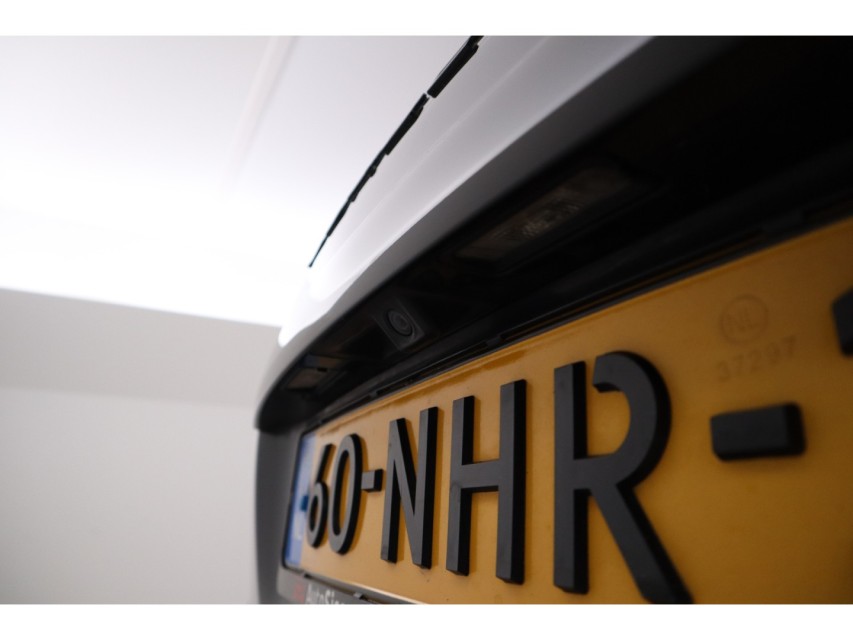 
								Porsche Cayenne 4.8 S – vol									