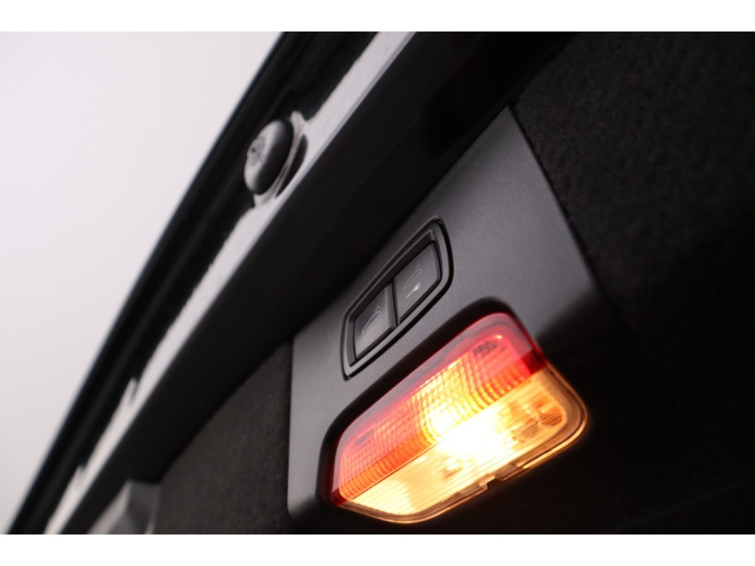 
								Porsche Cayenne 4.8 S – vol									