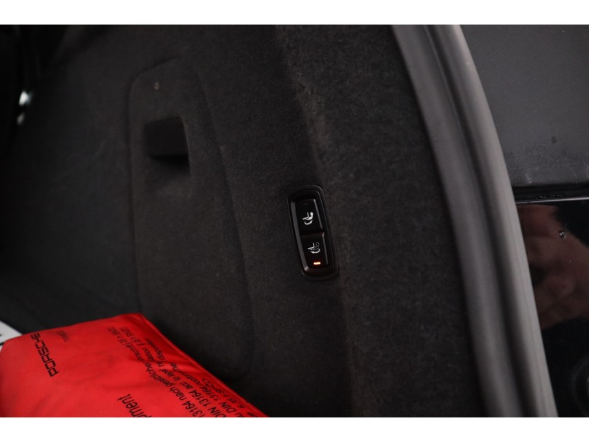 
								Porsche Cayenne 4.8 S – vol									