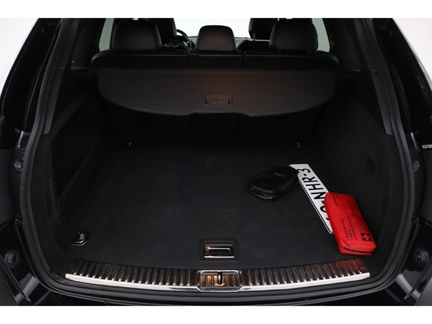 
								Porsche Cayenne 4.8 S – vol									