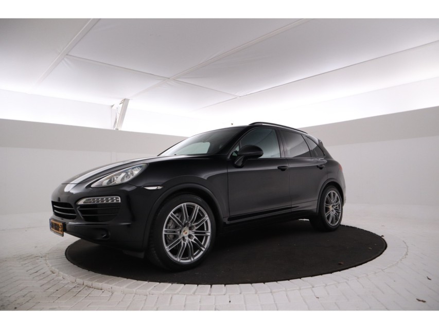 
								Porsche Cayenne 4.8 S – vol									