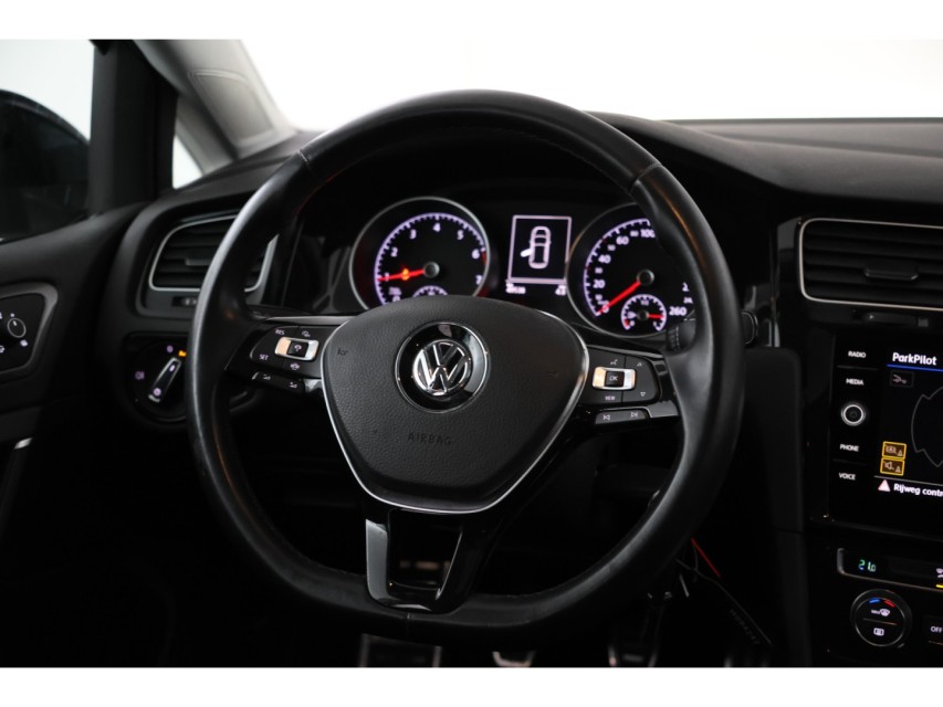 
Volkswagen Golf 1.0 TSI Comfortline vol									