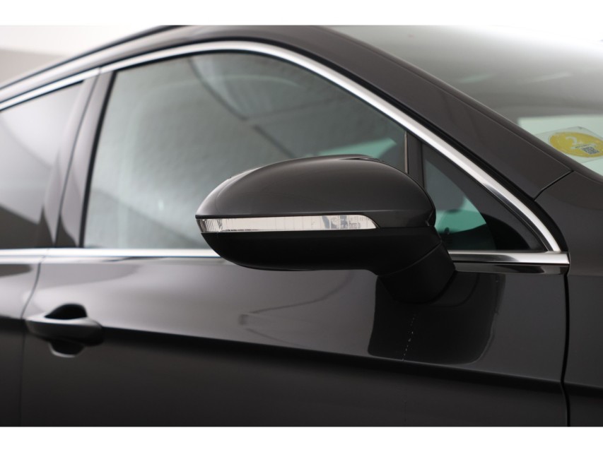 
Volkswagen Passat Variant 2.0 TDI Comfort Business vol									