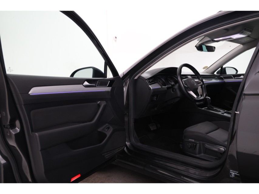 
Volkswagen Passat Variant 2.0 TDI Comfort Business vol									