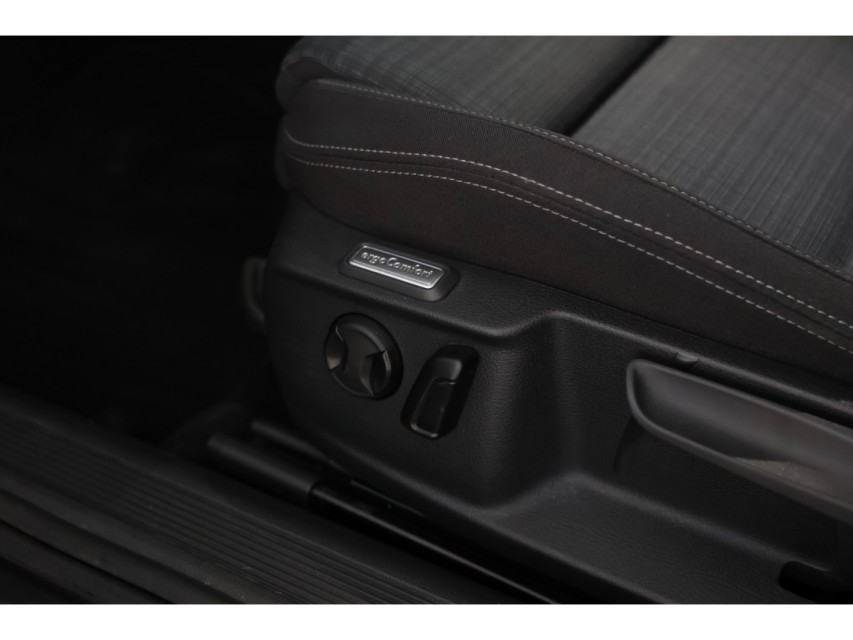 
Volkswagen Passat Variant 2.0 TDI Comfort Business vol									