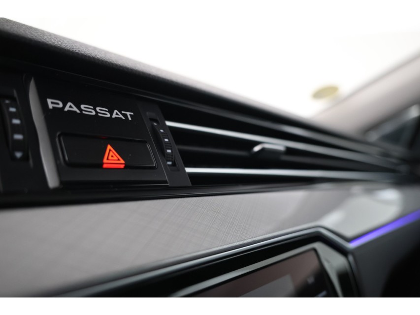 
Volkswagen Passat Variant 2.0 TDI Comfort Business vol									