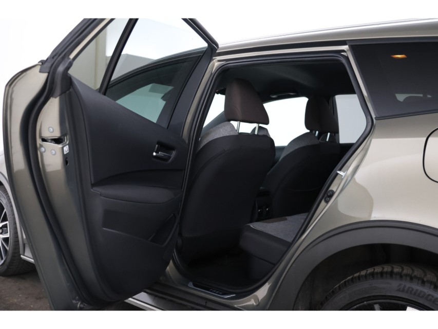 
Toyota Corolla Touring Sports 1.8 Hybrid Trek vol									